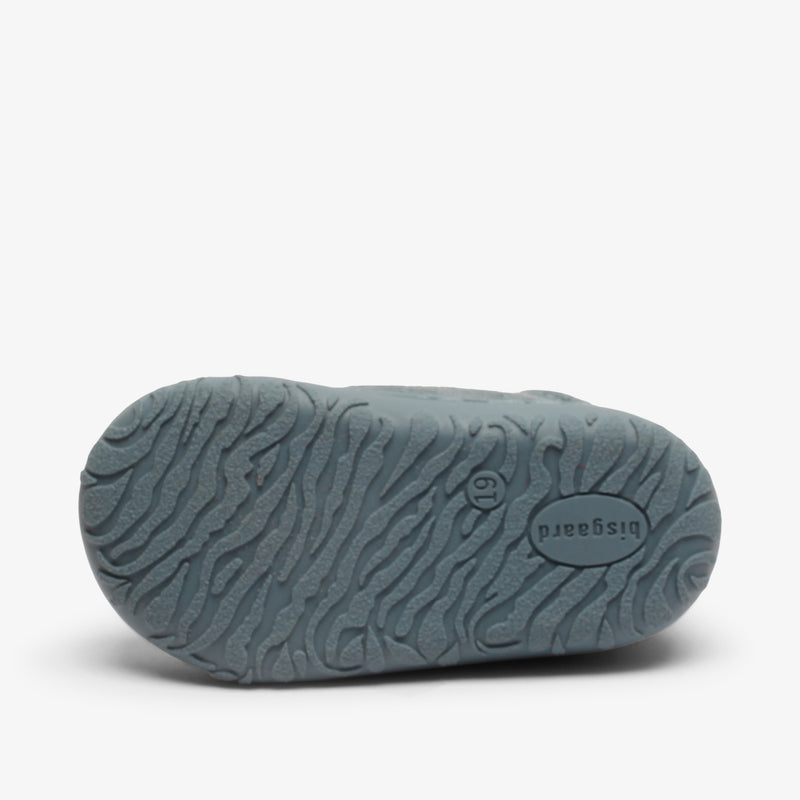 barefoot hale v dusty blue - Blau