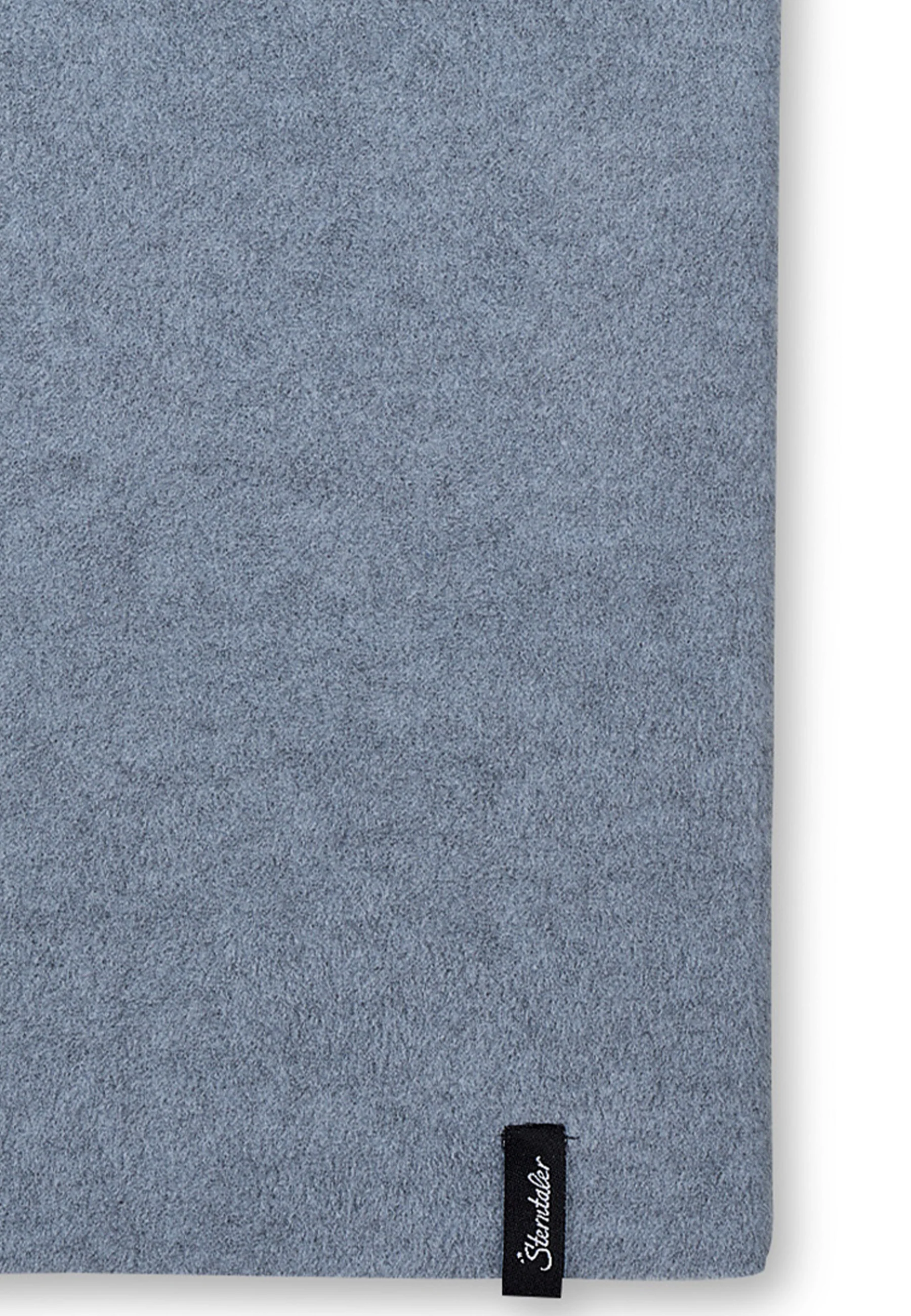 Multifunktionstuch aus Microfleece mit Logo-Patch