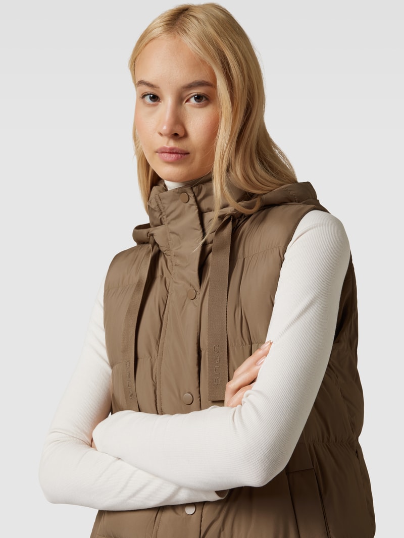 Steppweste mit Kapuze Modell 'Wafina' in camel