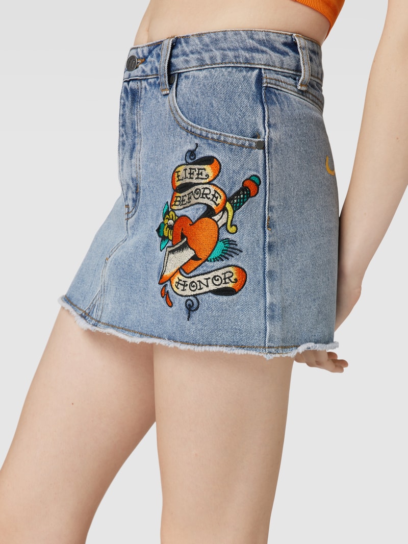 Jeansrock mit Motiv-Stitching Modell 'LIFE-BEFORE' in jeans