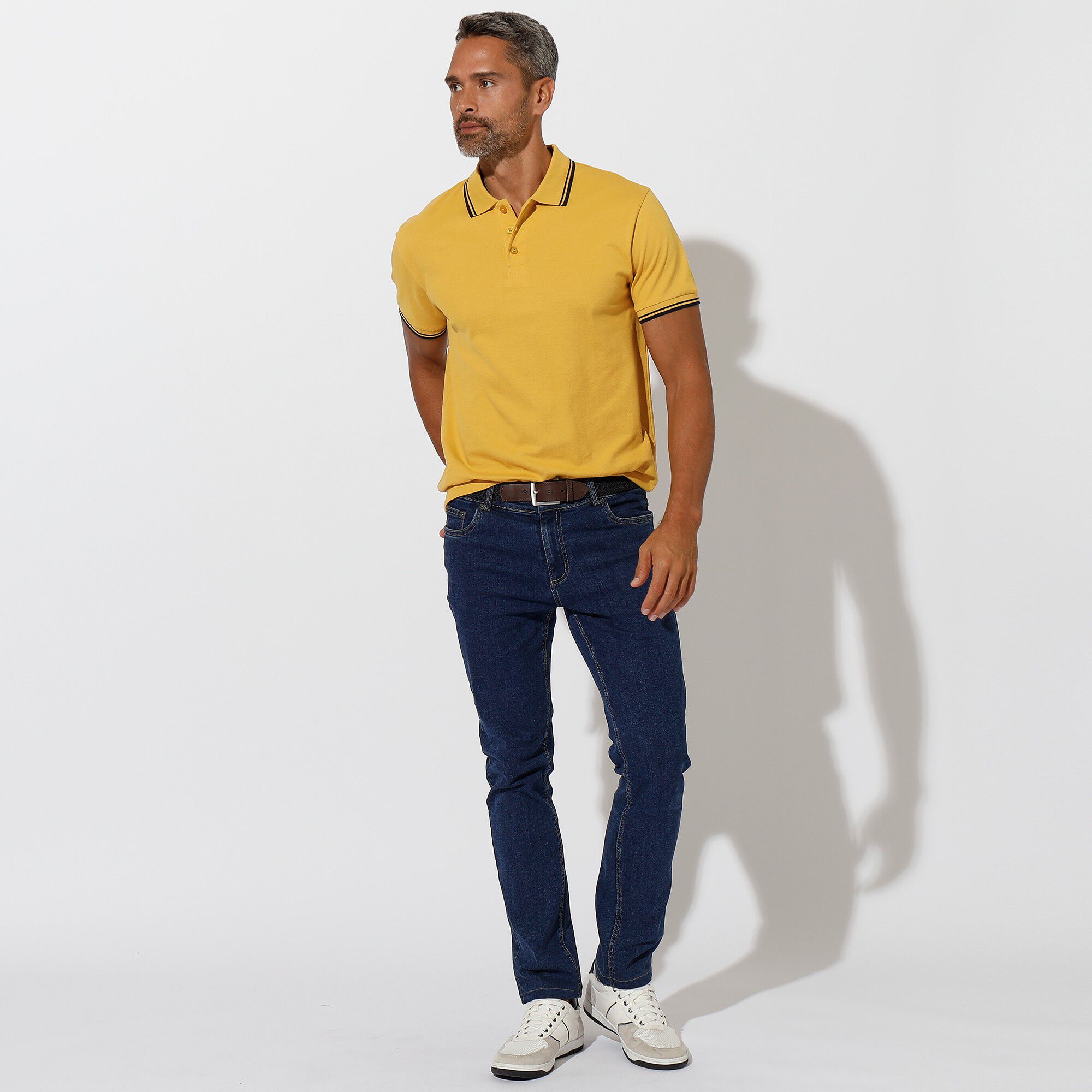 Polo uni maille piquée manches courtes