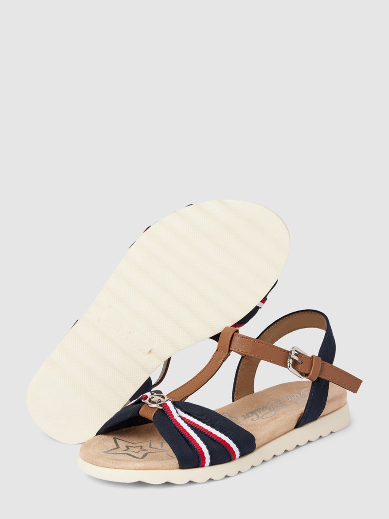 Sandalen mit Label-Detail in marineblau