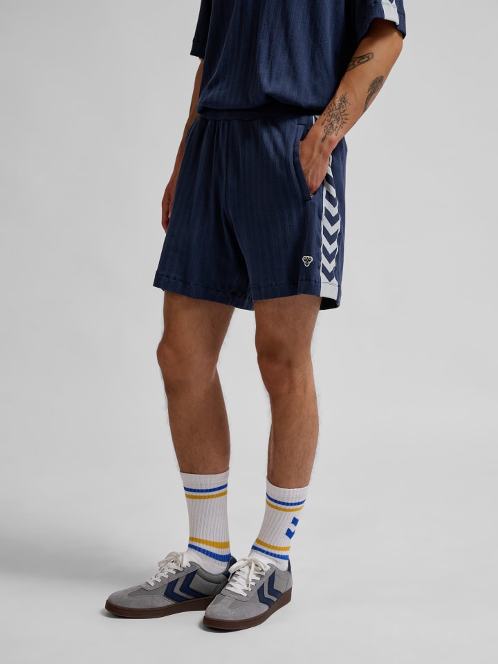 Hummel Hummel Kurze Hose Hmlarchive Erwachsene in BLACK IRIS günstig kaufen