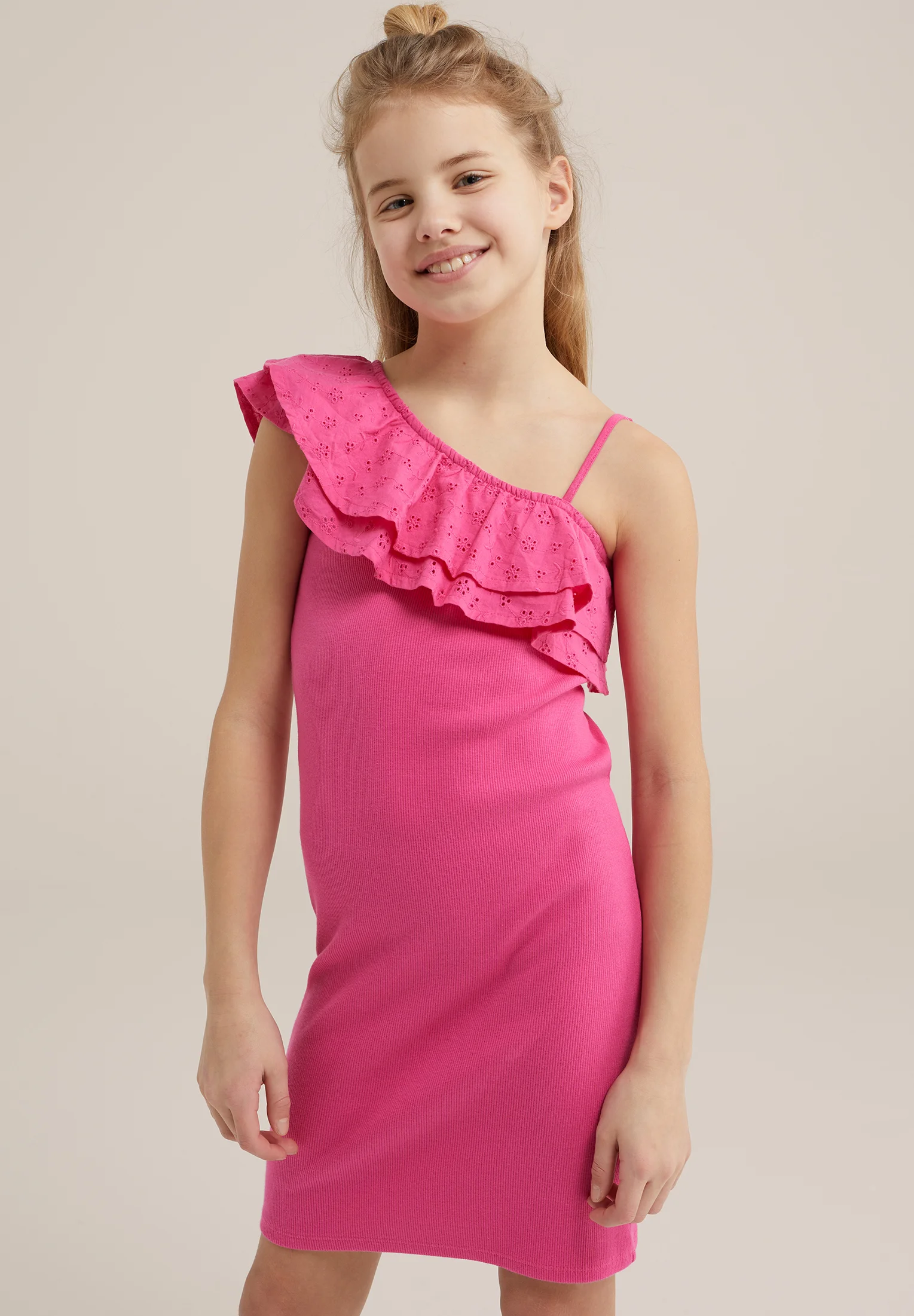 Vestido de punto WE Fashion