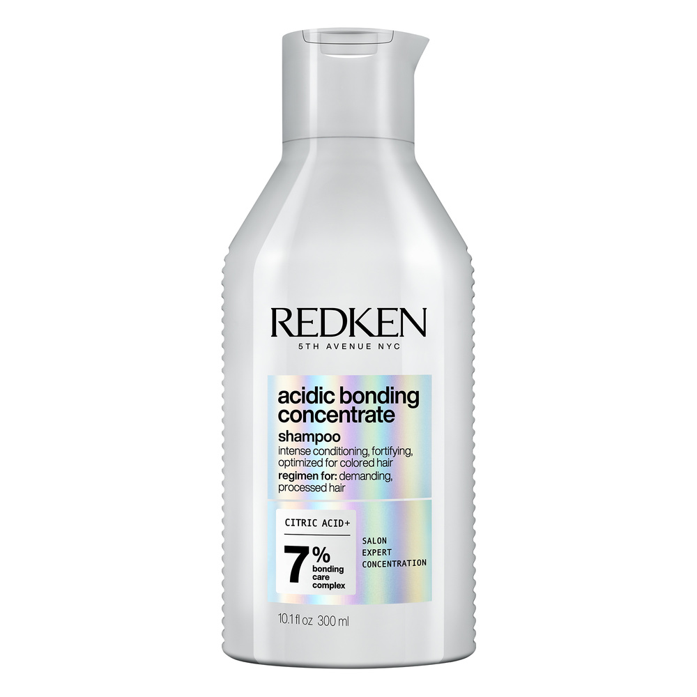 Redken Acidic Bonding Concentrate Shampoing concentré en soin bonding pour tous types et textures de cheveux.
