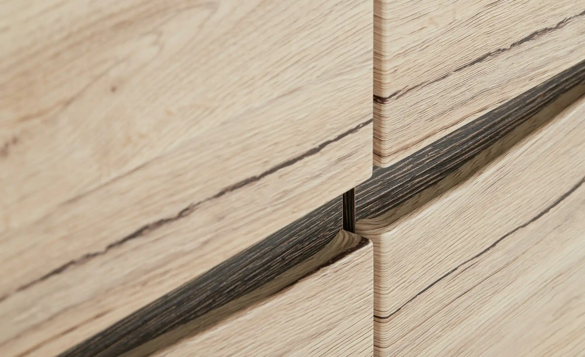 Drehtürenschrank