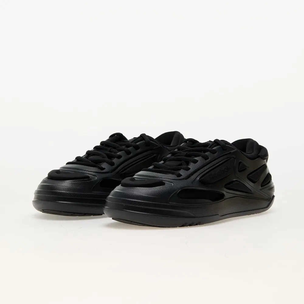 Reebok Club C FWD RMIA037C99MAT001 1000 / schwarz