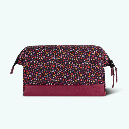 Via Polo raspberry toiletry bag