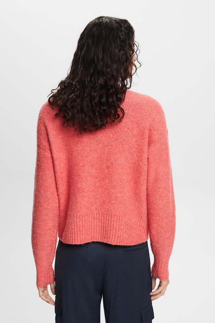 Kuscheliger Pullover mit Stehkragen