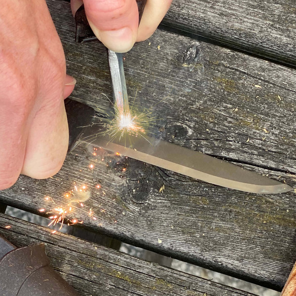 SWEDISH FIREKNIFE 2IN1 - Survival Messer