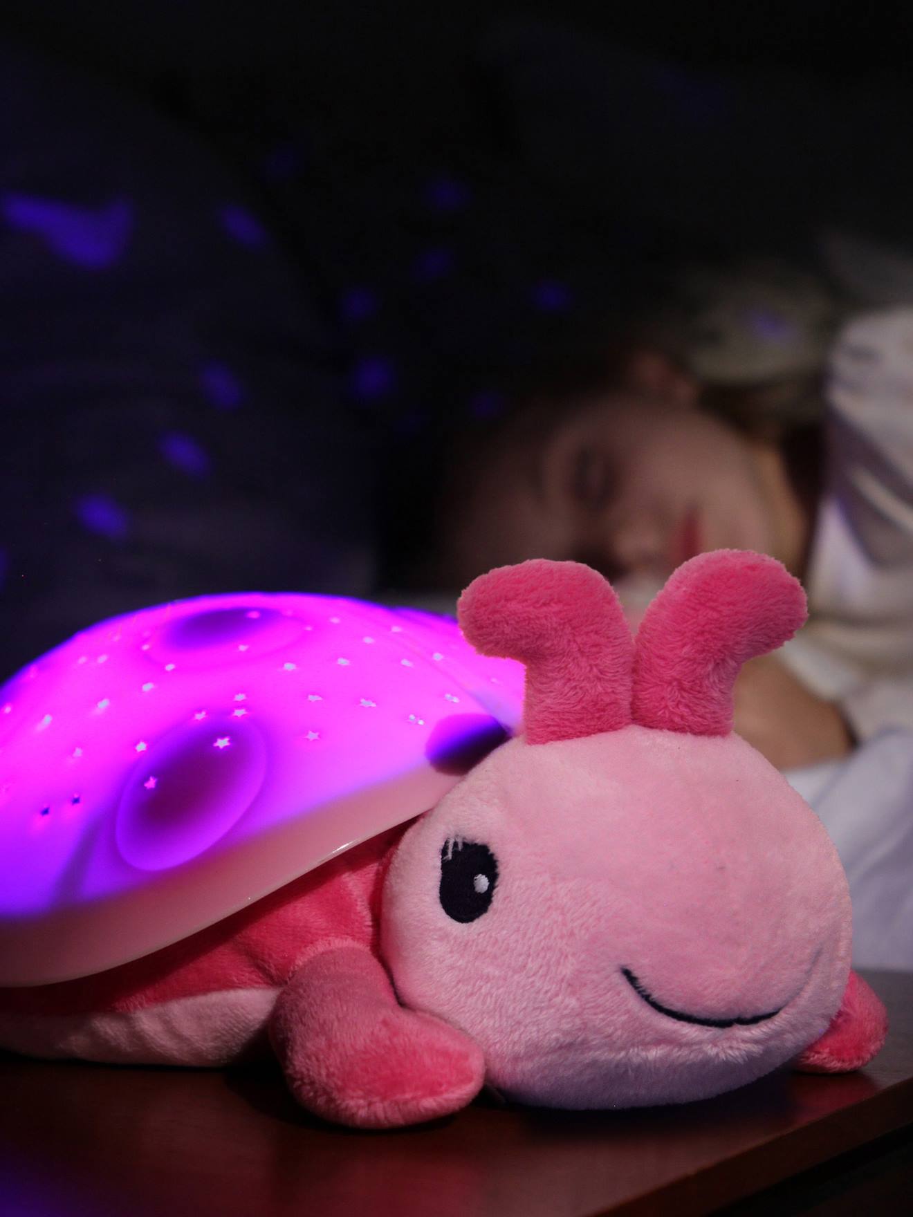 Veilleuse projecteur d’étoiles CLOUD B Twilight turtle (tortue bleue)