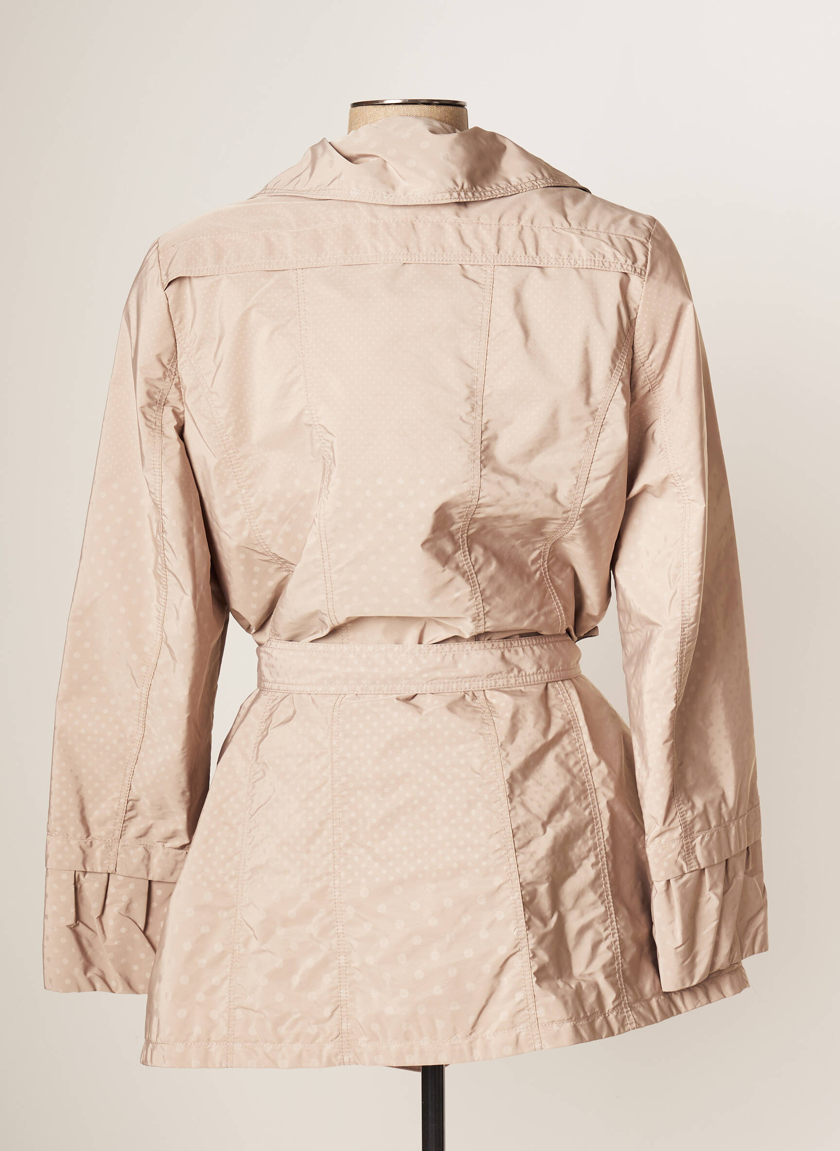 Barbara Lebek Coupe Vents Femme couleur beige