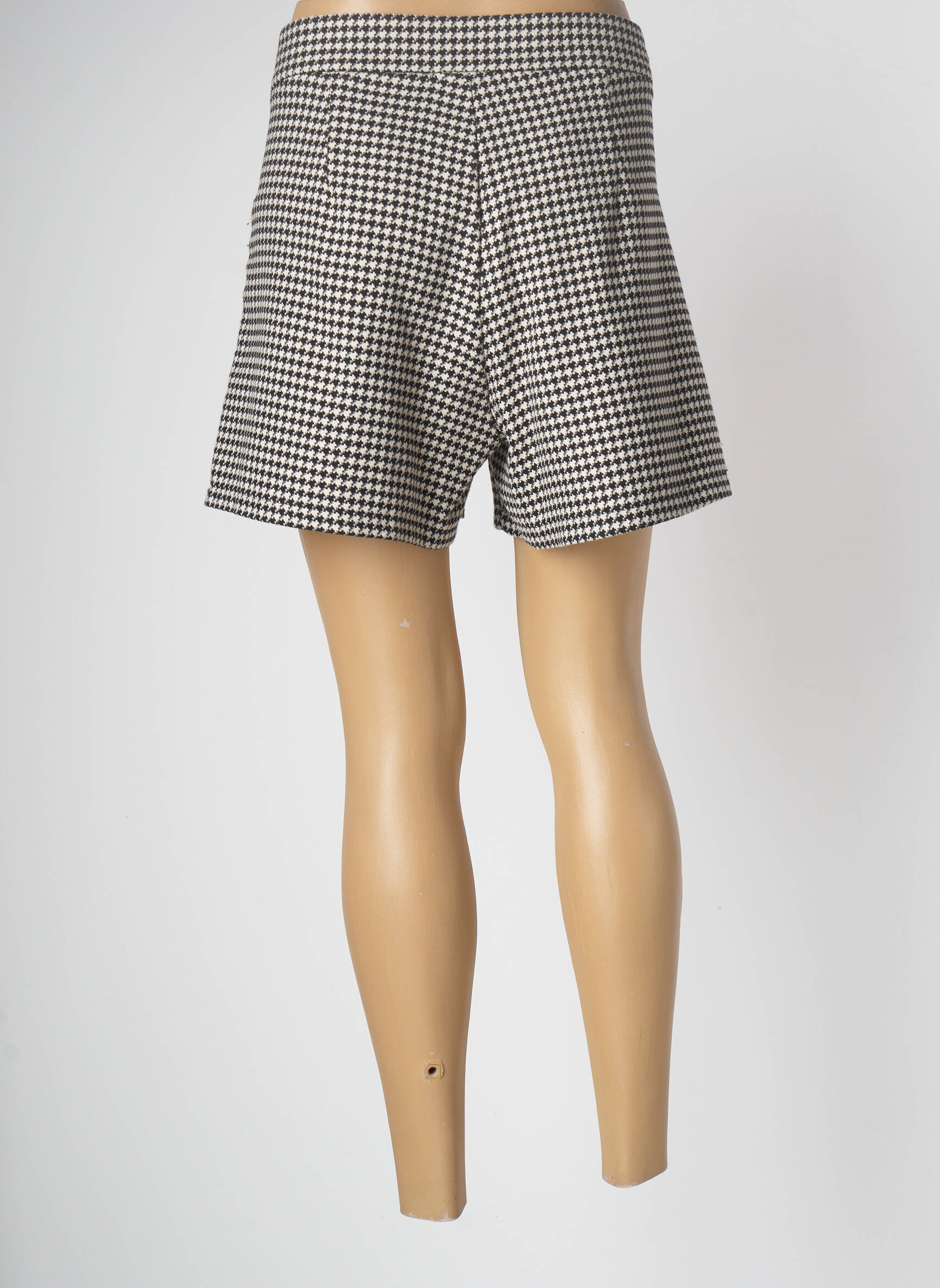 Crazy Wool Shorts 1 Femme couleur noir