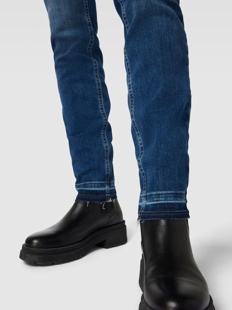 Slim Fit Jeans im 5-Pocket-Design Modell 'Dream' in blau