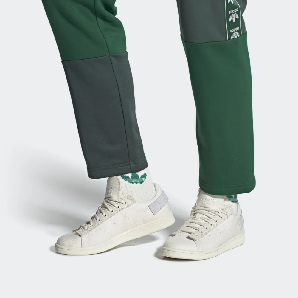 adidas Stan Smith Parley HP2205 / weiss