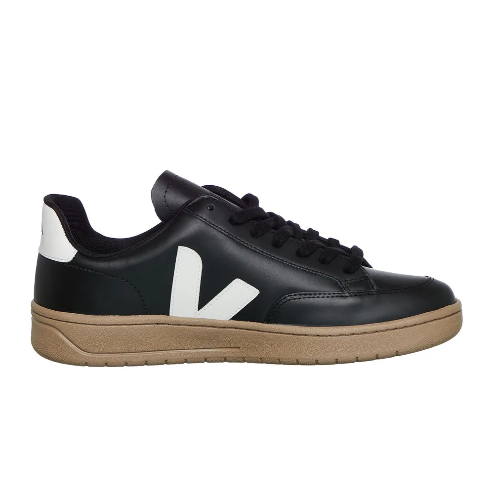 VEJA V 12 XD0203638B / schwarz