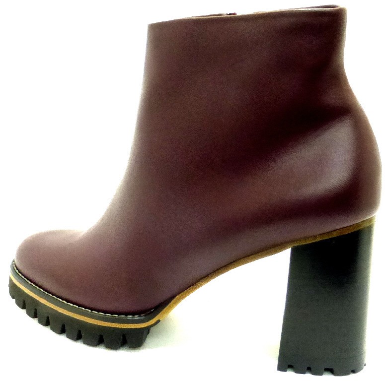 PETER KAISER Stiefeletten braun