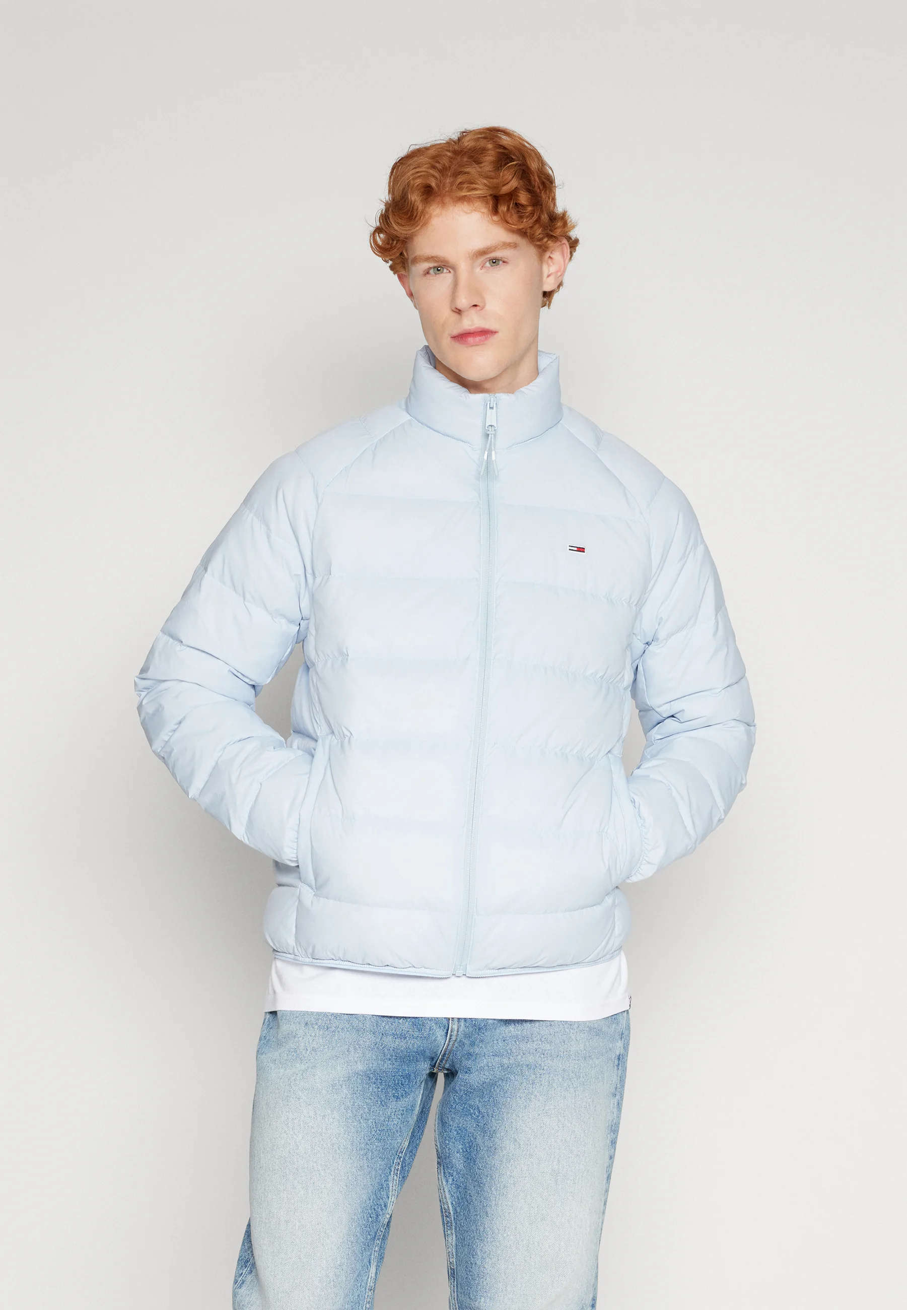 Chaqueta esencial Tommy Jeans - Chaqueta de plumas