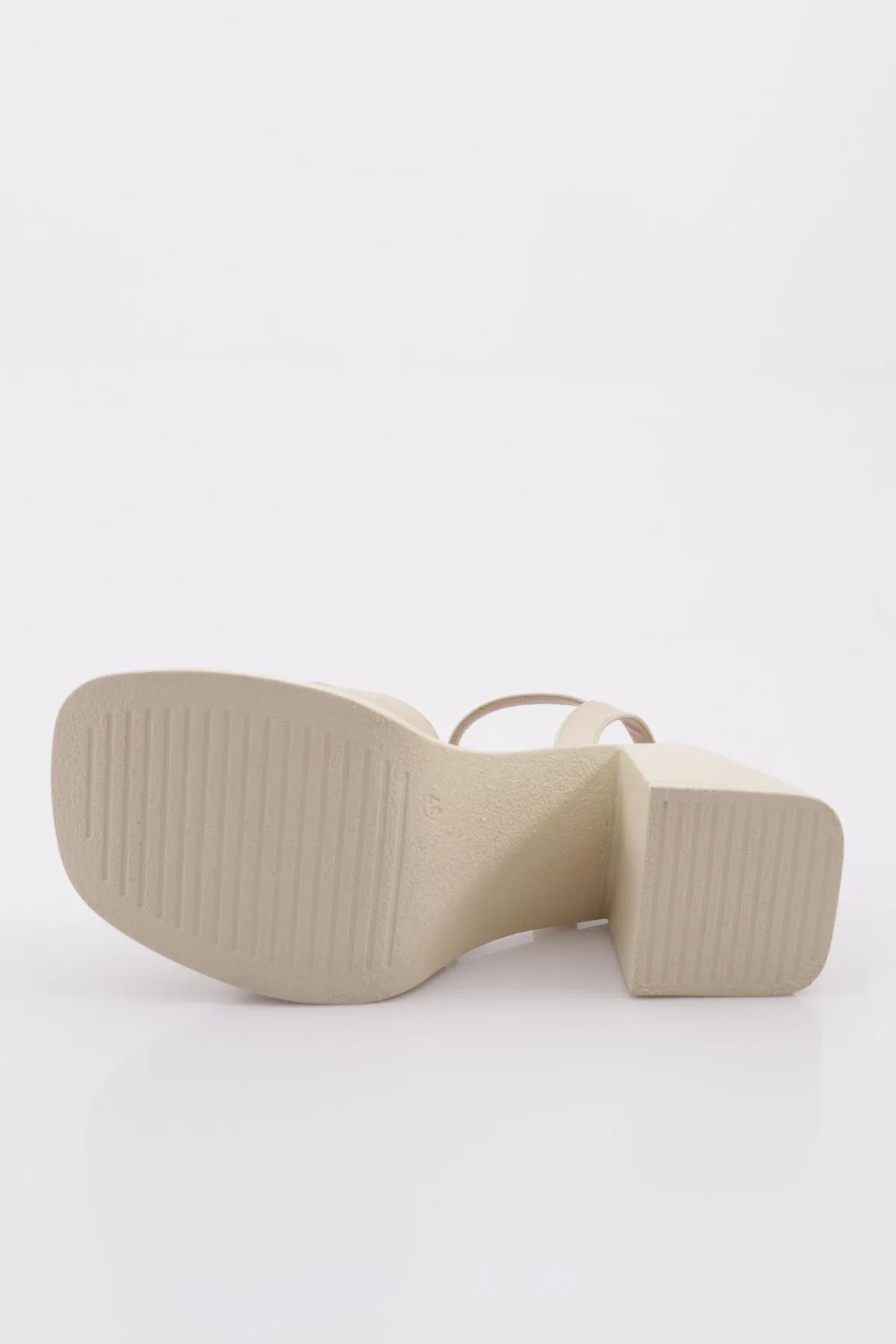 DGN  Pm221-k056 Hautfarbene Sandalen für Damen mit Knöchelriemen