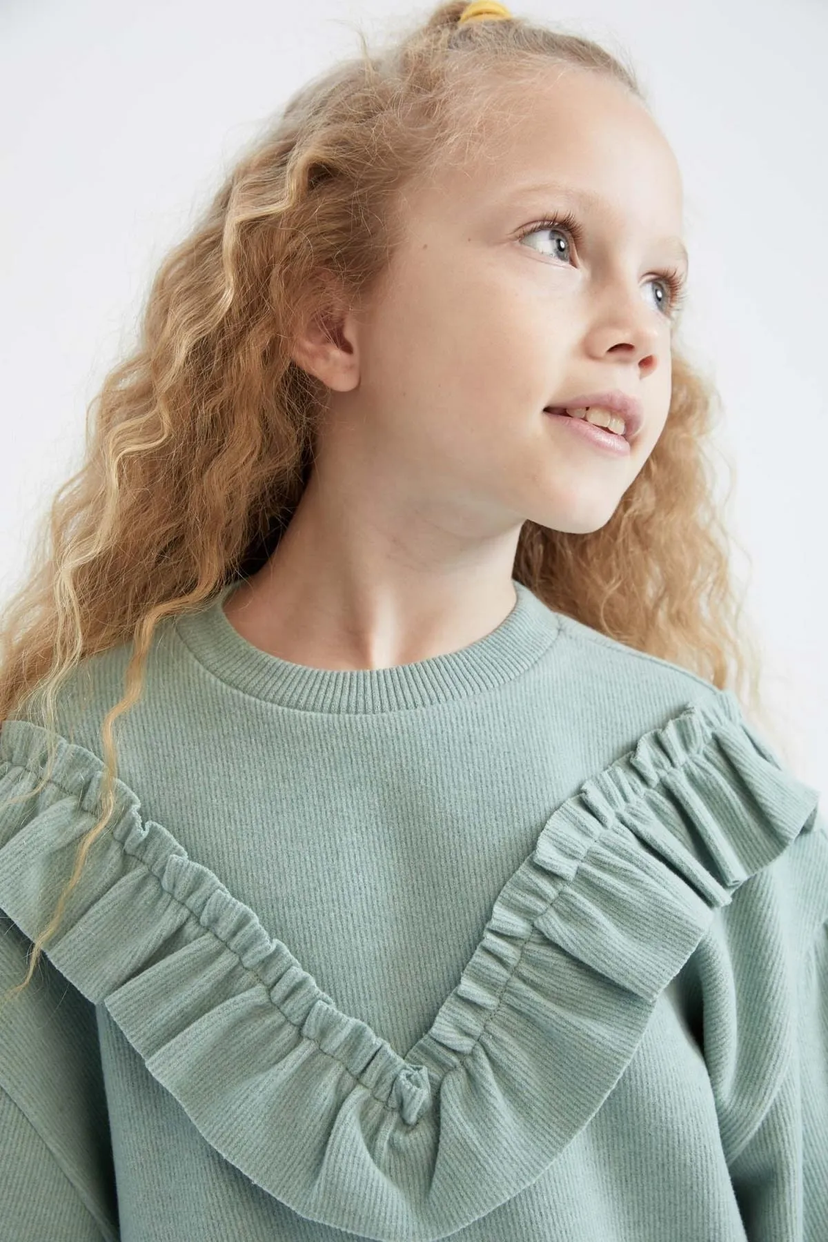 DeFacto  Sweatshirt mit Rundhalsausschnitt für Mädchen - Y8473a622wn