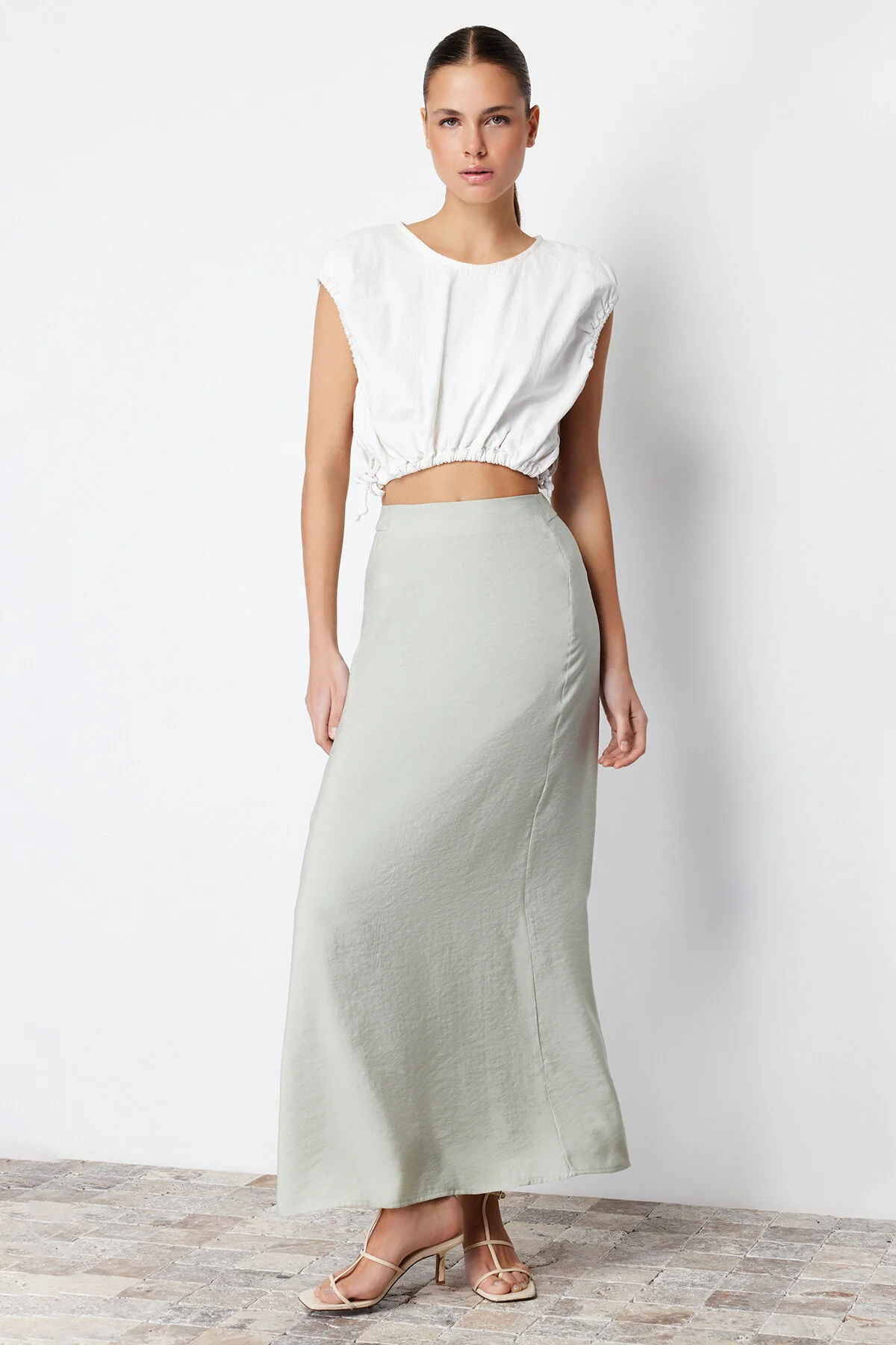 Trendyol Collection  Mintgrüner, gewebter Maxirock in A-Linie mit Modalanteil TWOSS24ET00058