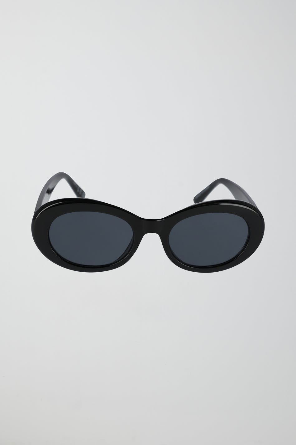 Oval sunglasses