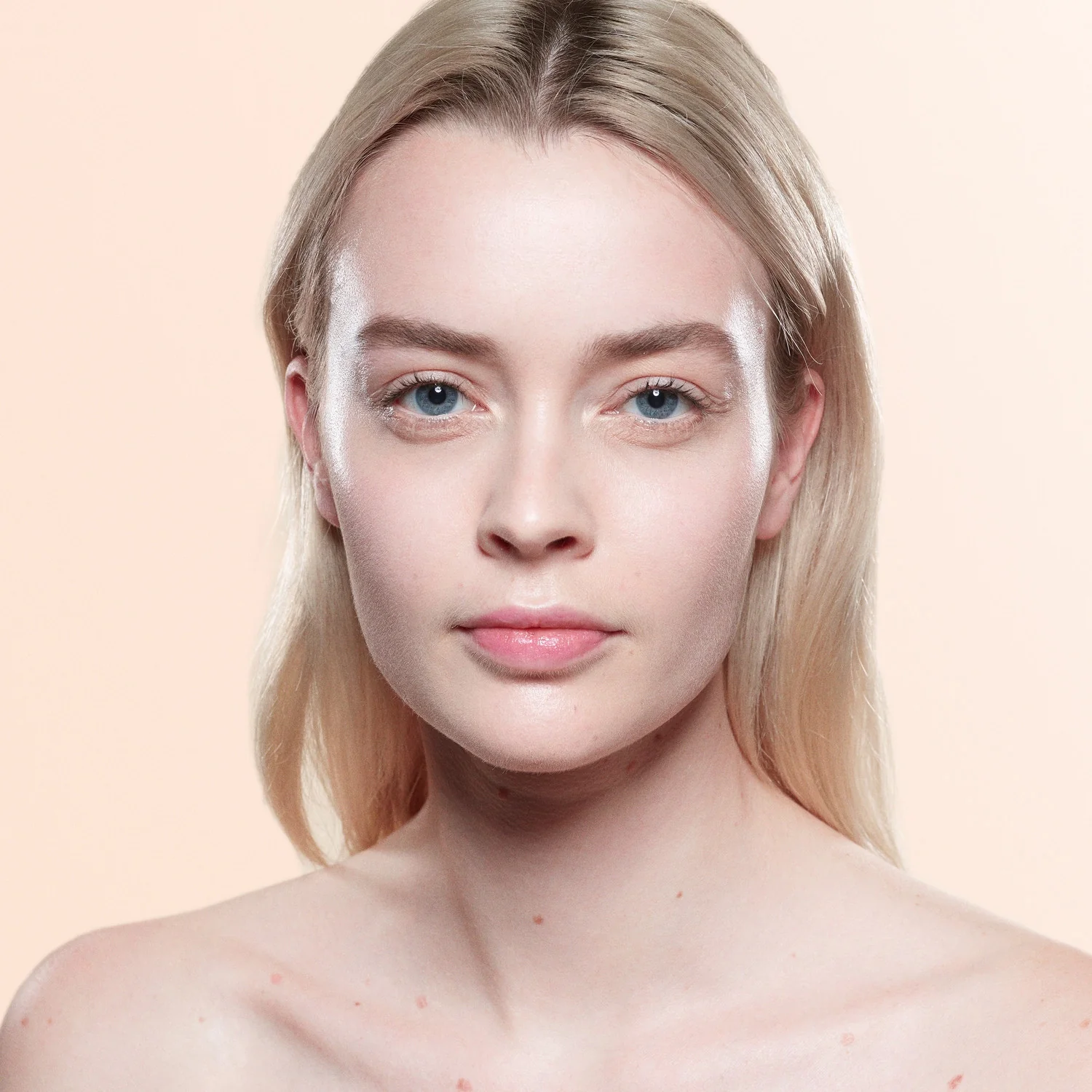 Base de maquillaje líquida Viso Luminous Silk
