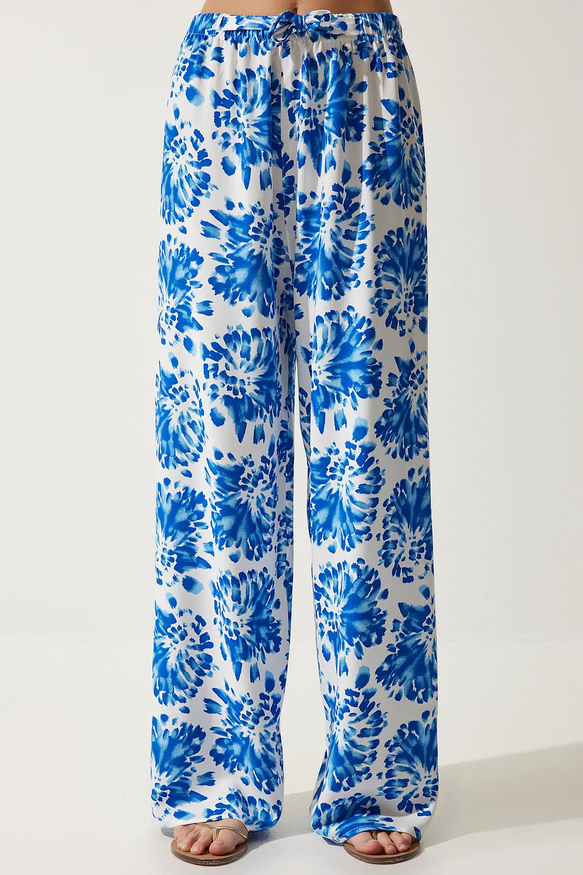 Happiness İstanbul  Damen-Hose aus ecrublauer, hoch taillierter, lockerer Viskose für den Sommer BH00354
