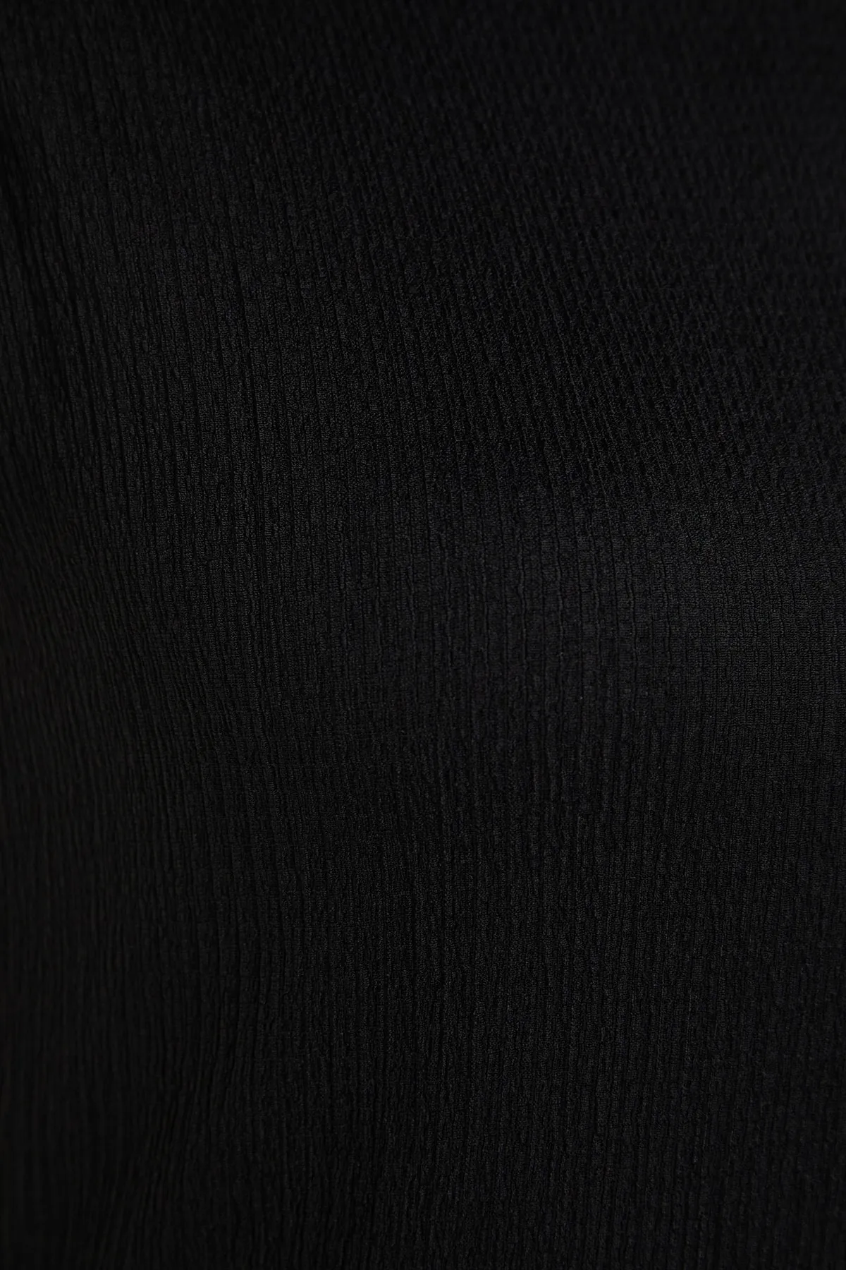 Trendyol Curve  Schwarzes A-Linien-Strickkleid TBBSS22EL2370