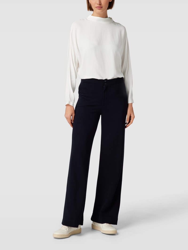 Blusenshirt mit Knopfleiste Modell 'Selse' in offwhite
