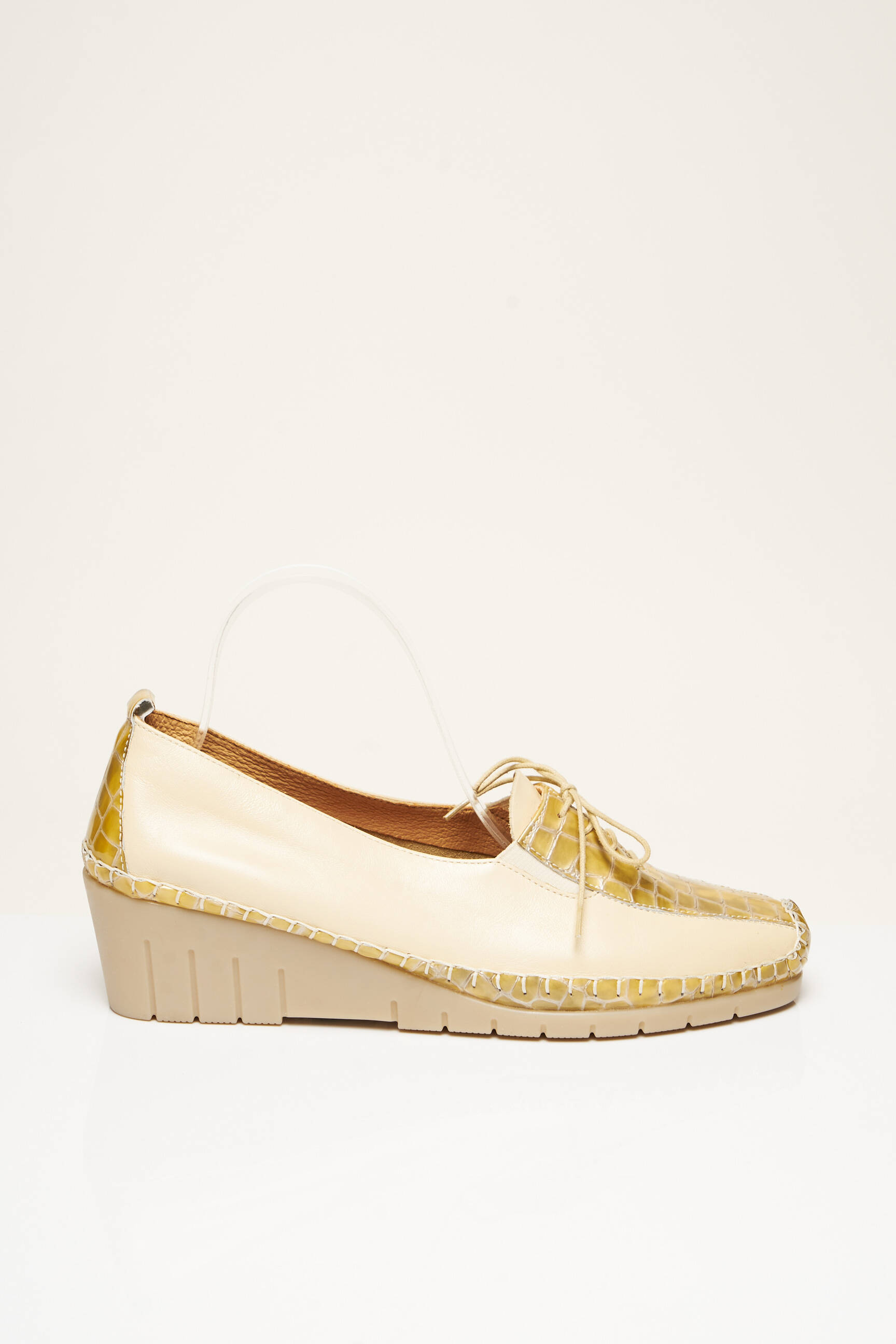 J Metayer Derby Femme couleur beige