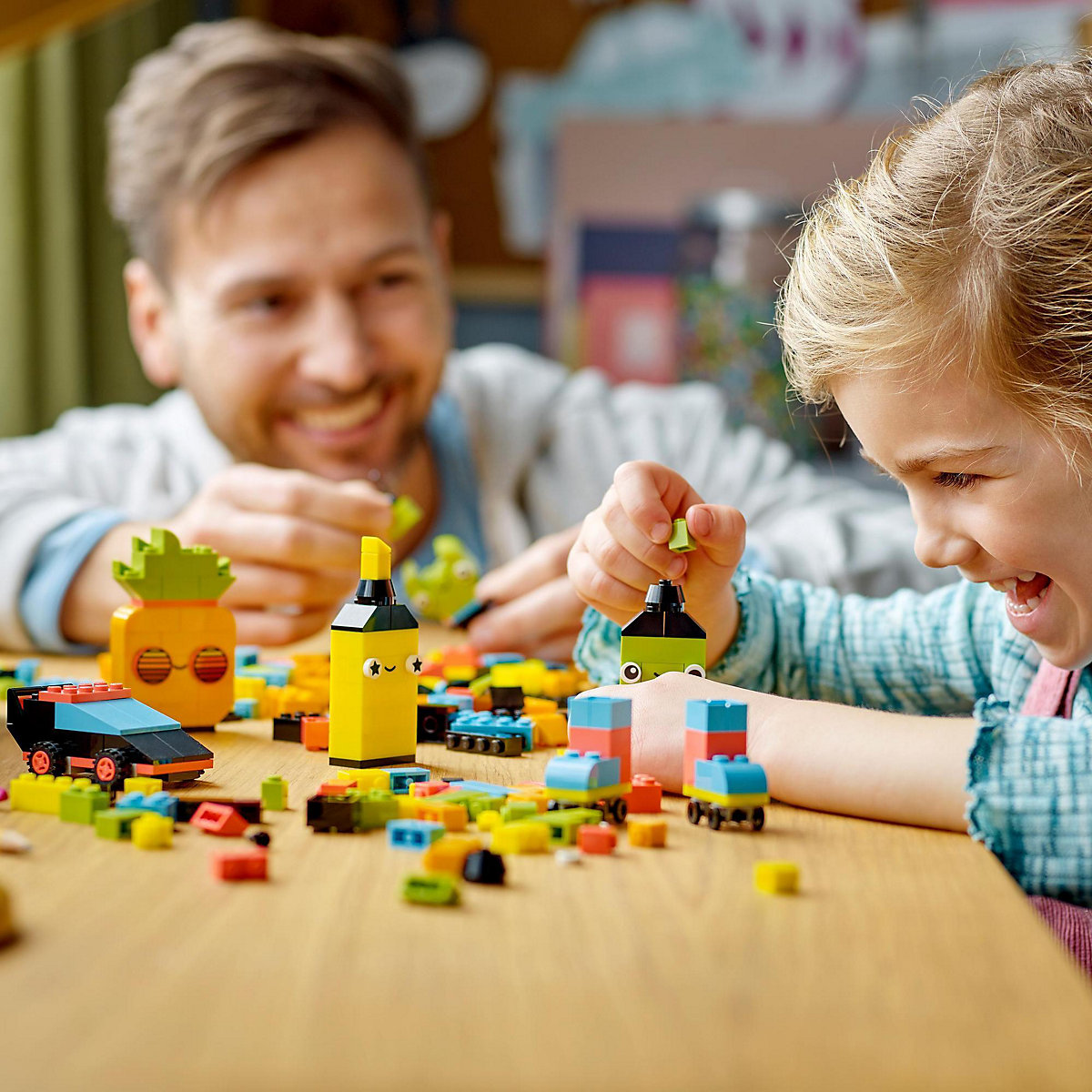 LEGO® Classic 11027 Neon Kreativ-Bauset