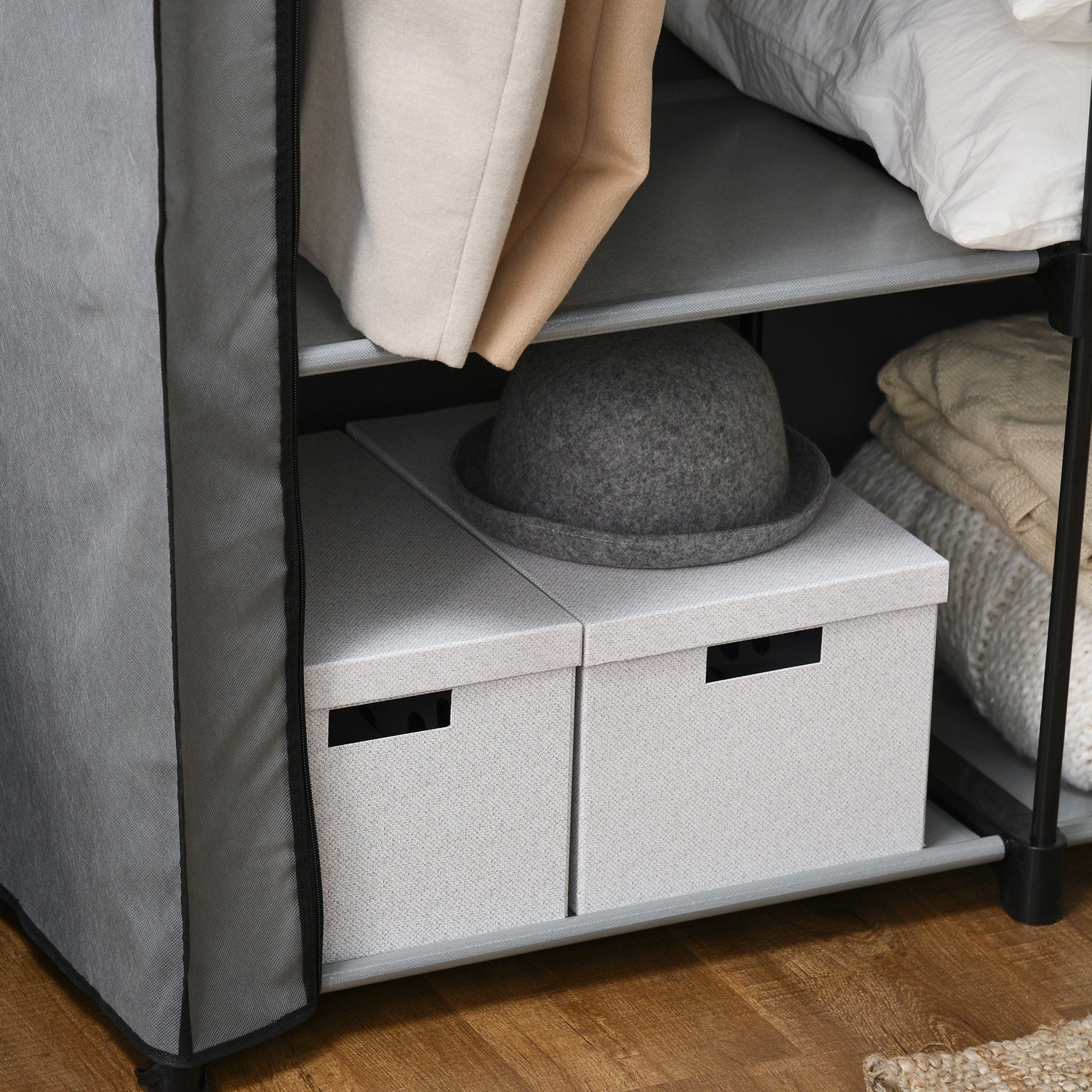 HOMCOM Stoffschrank Faltschrank mit Kleiderstangen, 4 Fächern (Faltbare Garderobe, 1-St., Kleiderschrank)