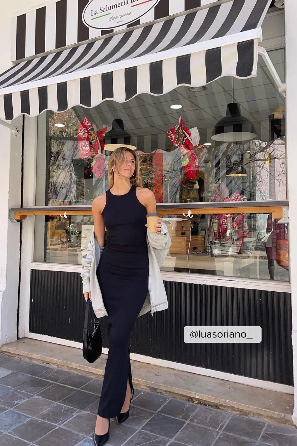 NA-KD  Geripptes Bio-Maxikleid