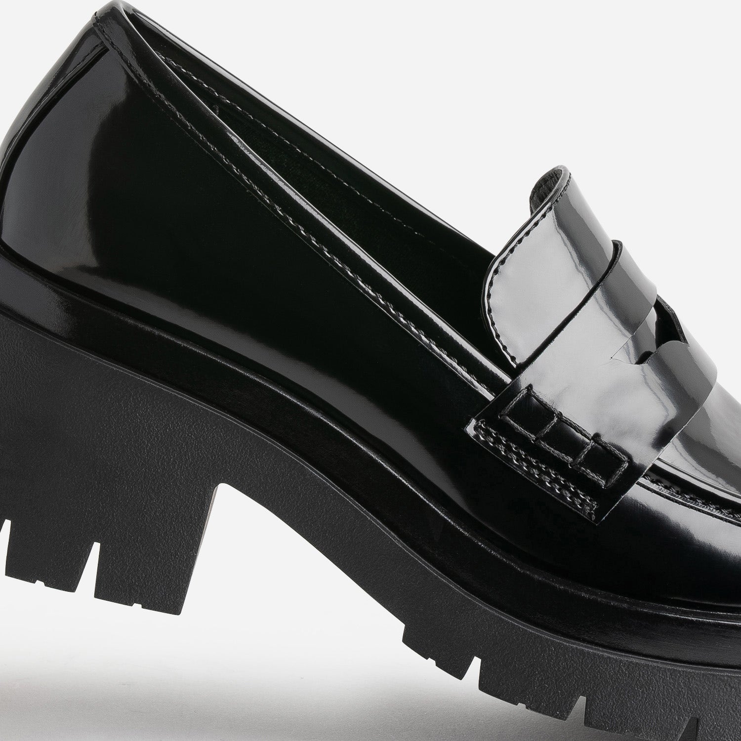 Mocassin TEXTO noir à talon cranté