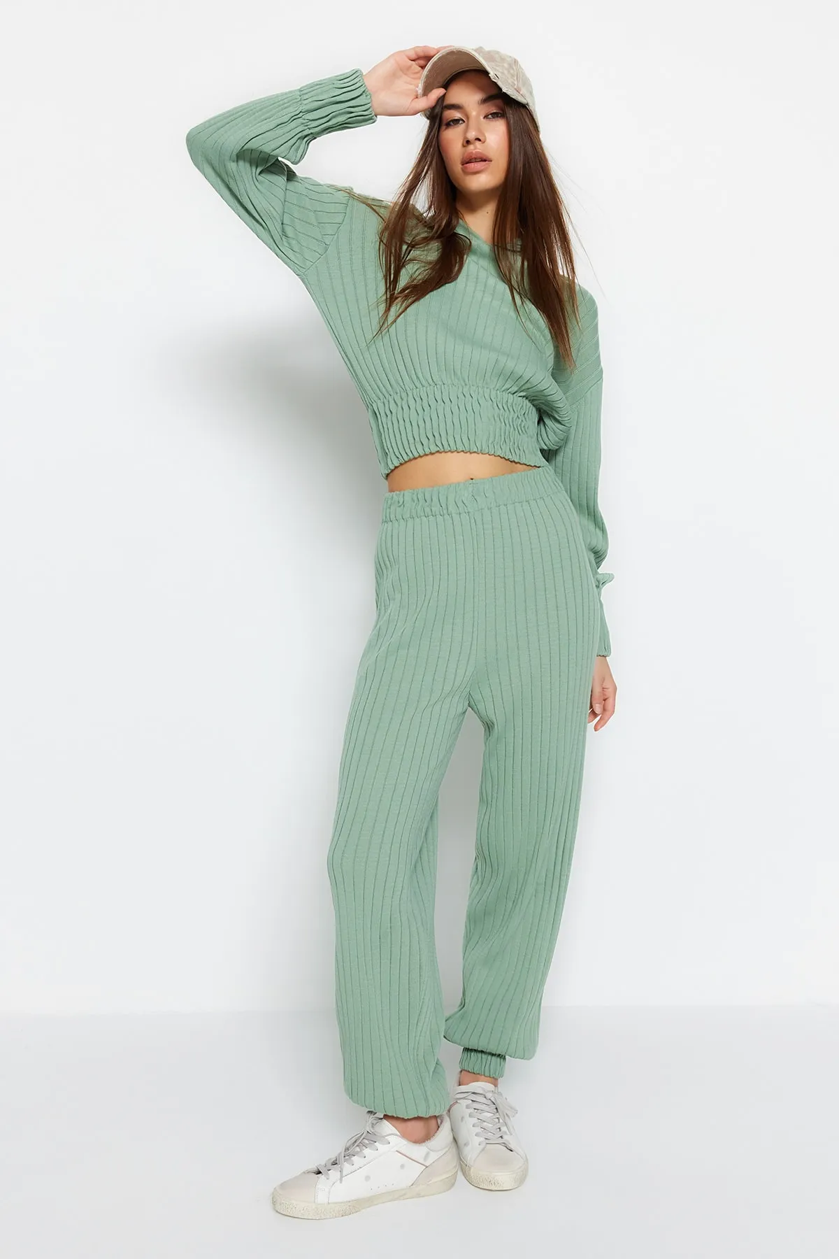 Trendyol Collection  Mintgrünes Strickoberteil und -unterteil-Set mit Kapuze TWOAW22AU0044