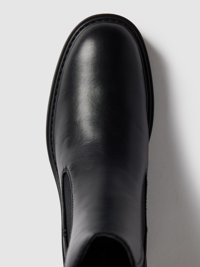 Chelsea Boots mit profilierter Sohle Modell 'BETTY' in schwarz