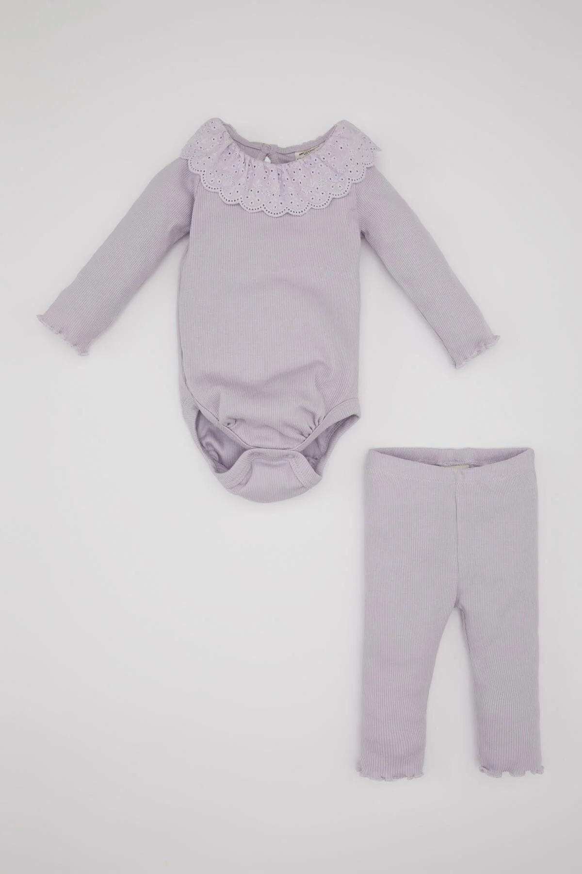DeFacto  Baby Mädchen Geripptes Camisole Langarm Druckknopf Body Bottom 2-teiliges Set B7726a524sp