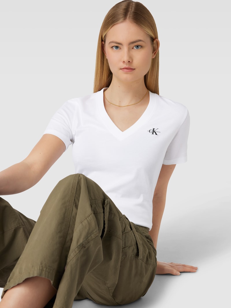 T-Shirt mit V-Ausschnitt Modell 'MICRO MONOLOGO' in weiss