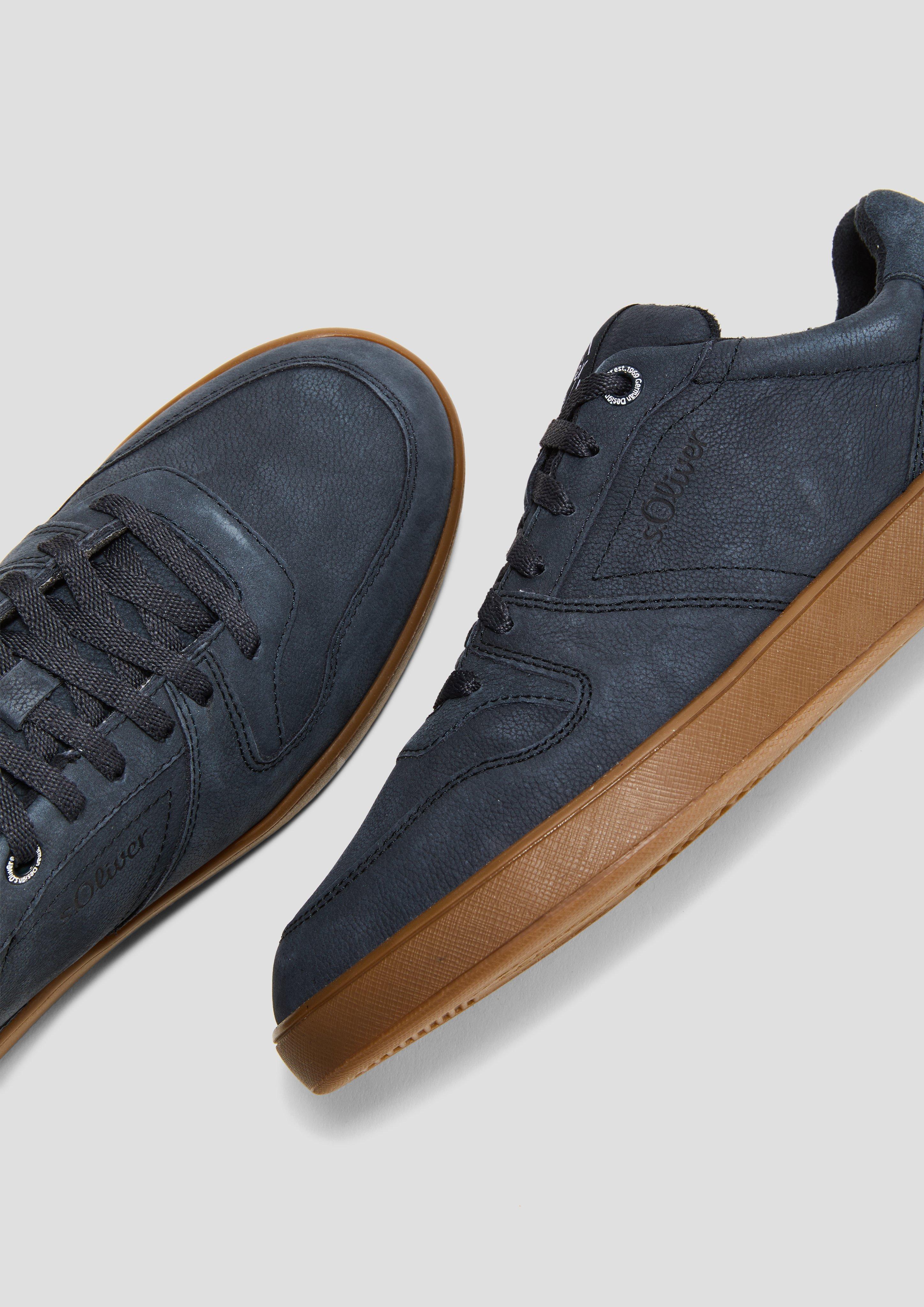 Sneaker aus Kunstleder  6008232-805