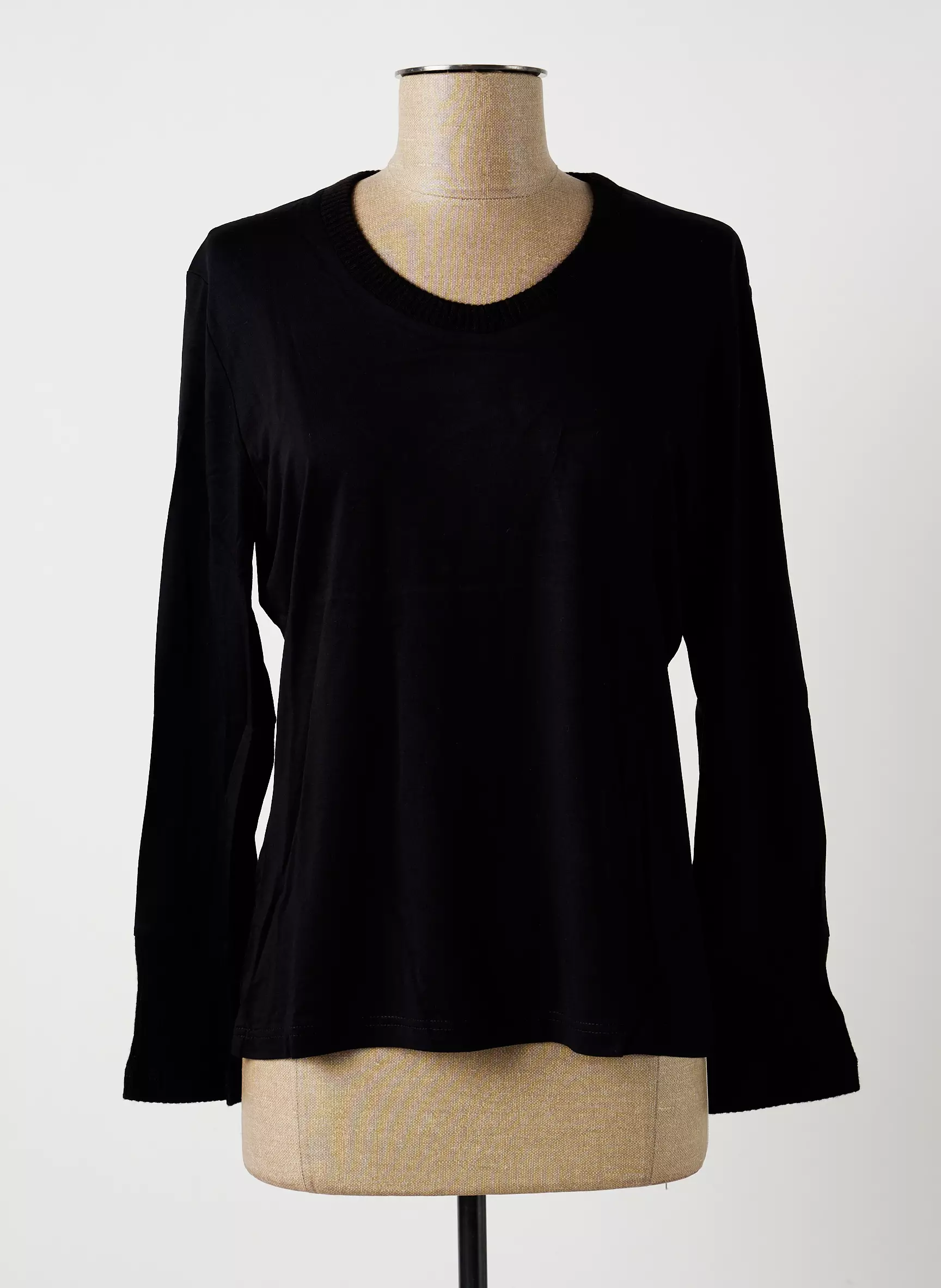 Guy Dubouis Tshirts Femme couleur noir