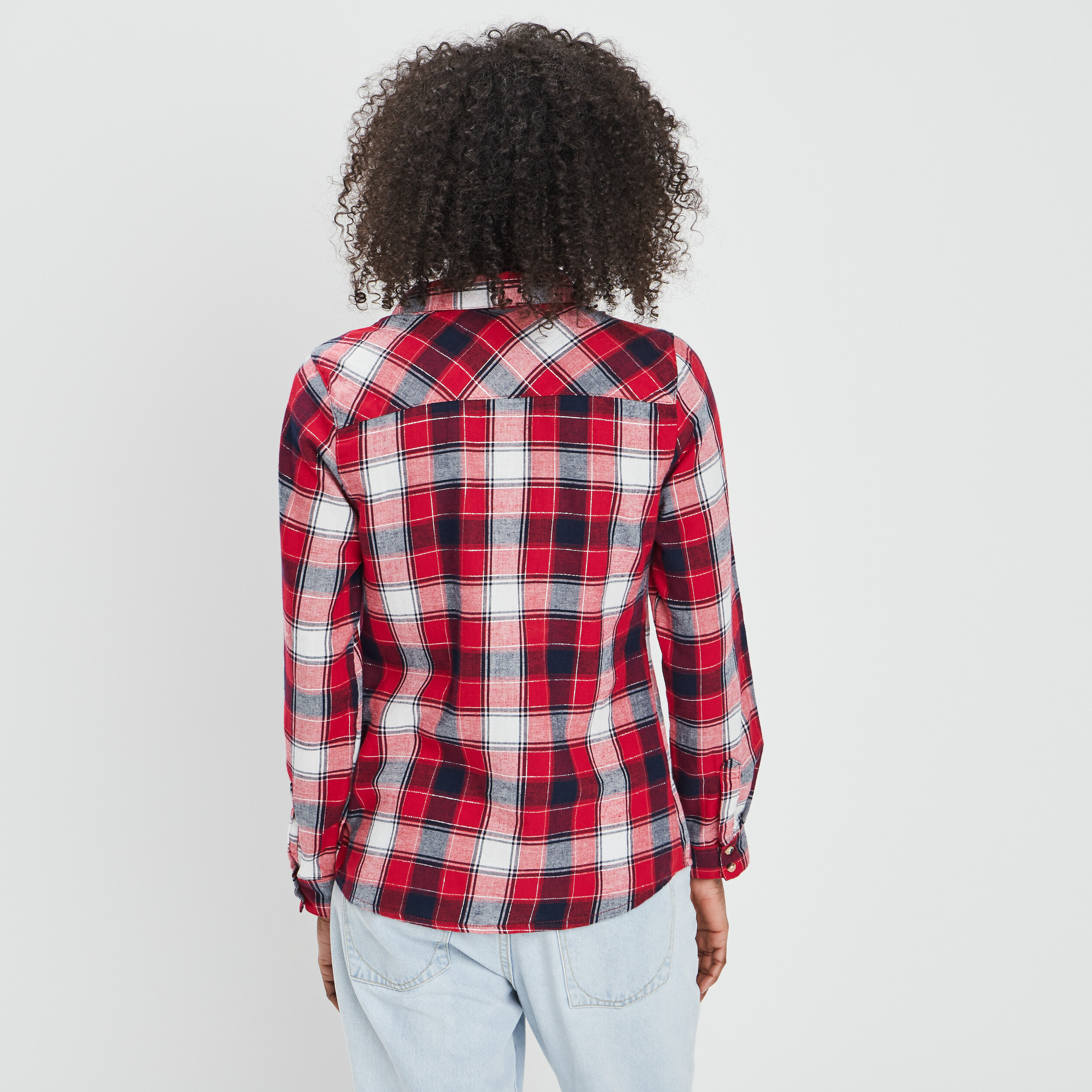 Chemise manches longues poches à rabat rouge femme | La Halle