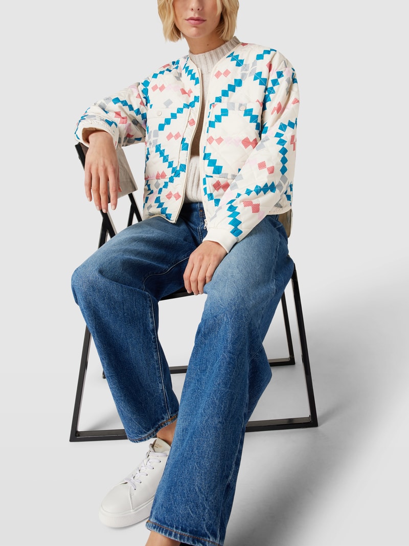 Steppjacke mit Allover-Muster in offwhite