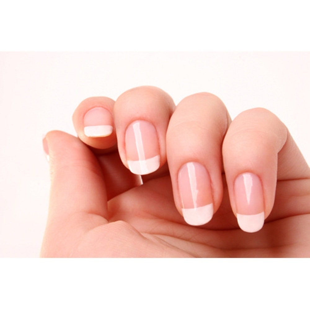 Nocibé OPTION POSE DE VERNIS FRENCH Option 15 min au cours d'un soin des mains et/ou des pieds