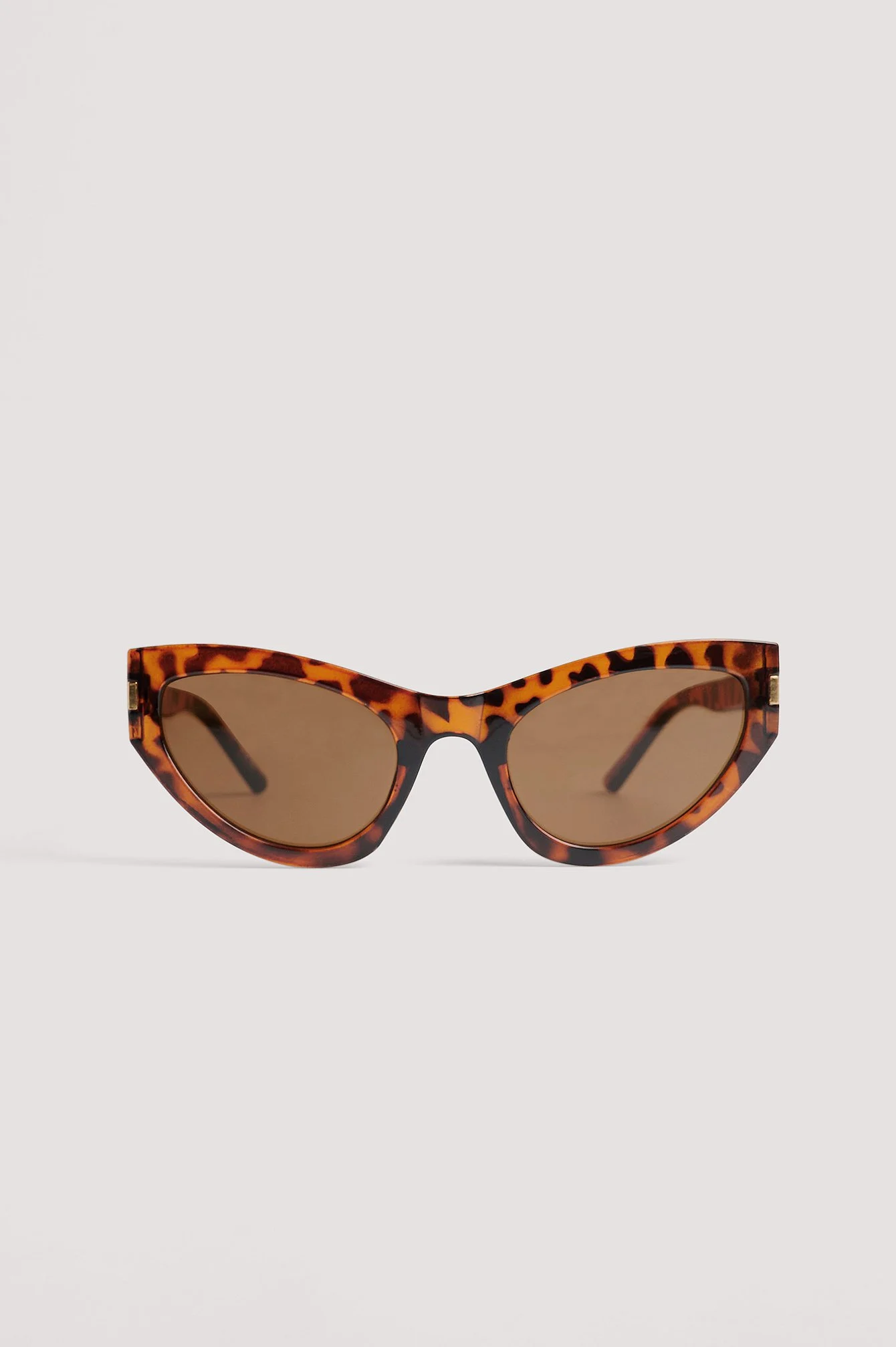 Spitz zulaufende Katzenaugen-Sonnenbrille