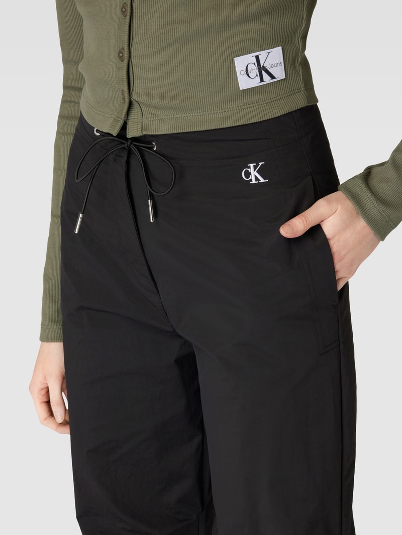 Loose Fit Cargohose mit Kordelzug in black