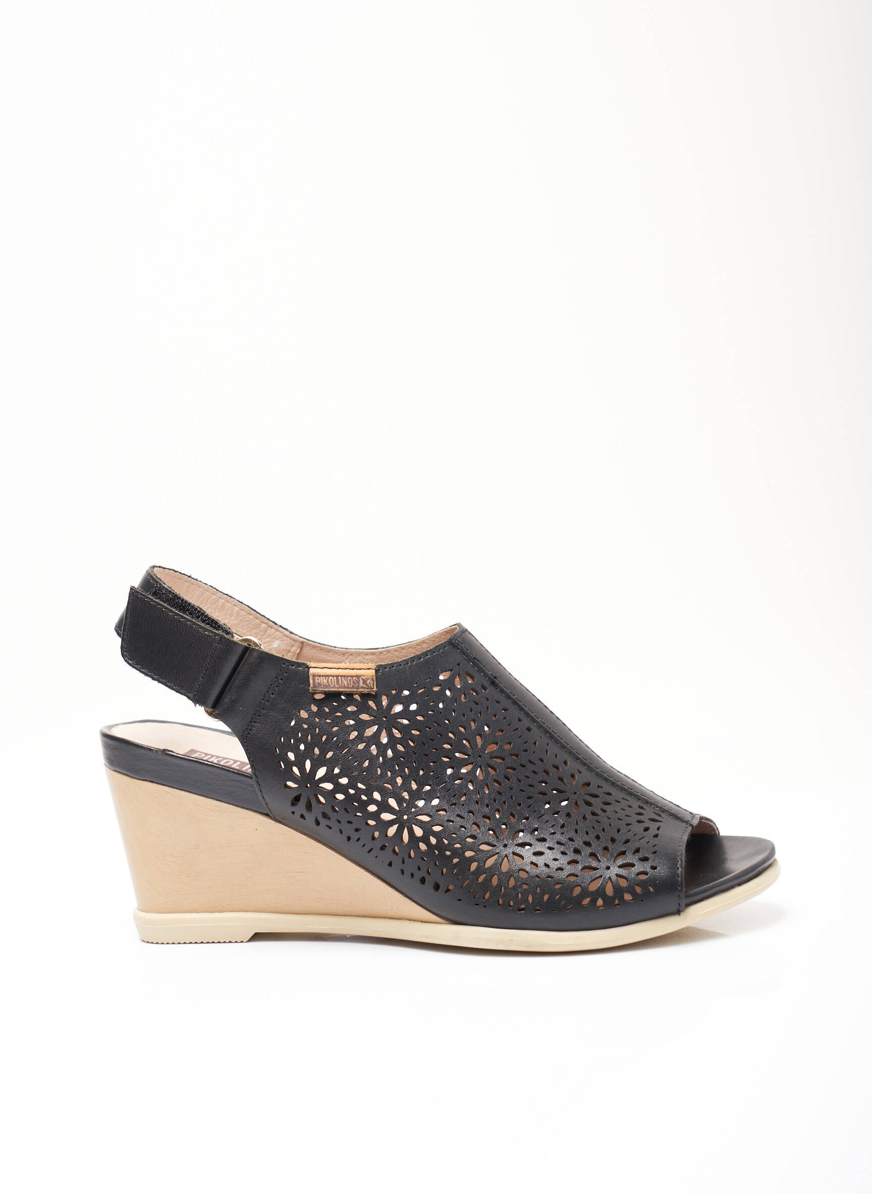 Pikolinos Sandales Nu Pieds Femme couleur noir