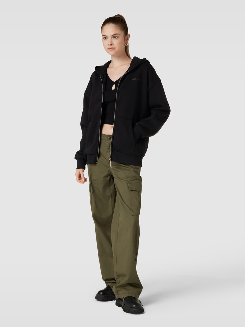 Sweatjacke mit gerippten Abschlüssen in schwarz