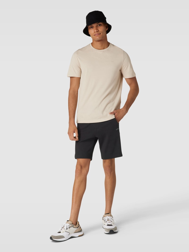 Shorts mit Label-Detail in schwarz