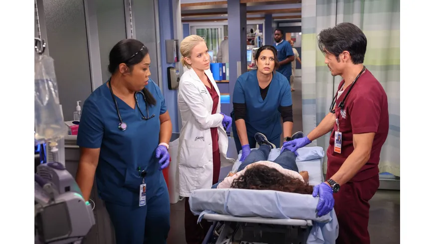 Chicago Med - Staffel 8  [5 DVDs]